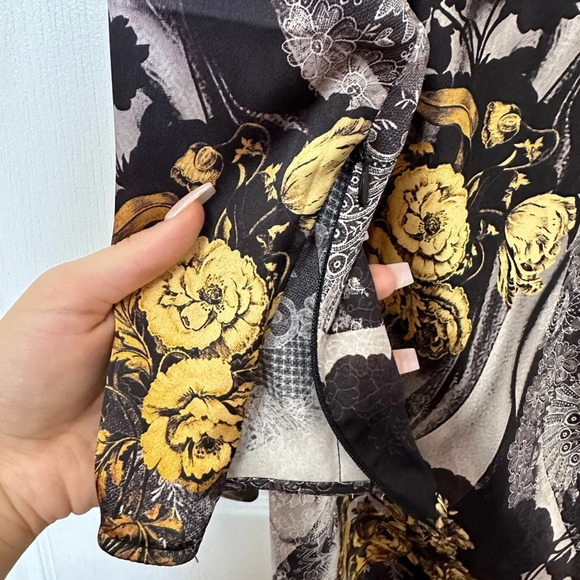 GUESS MARCIANO - Aurora Printed Dress - Picture 7 of 9